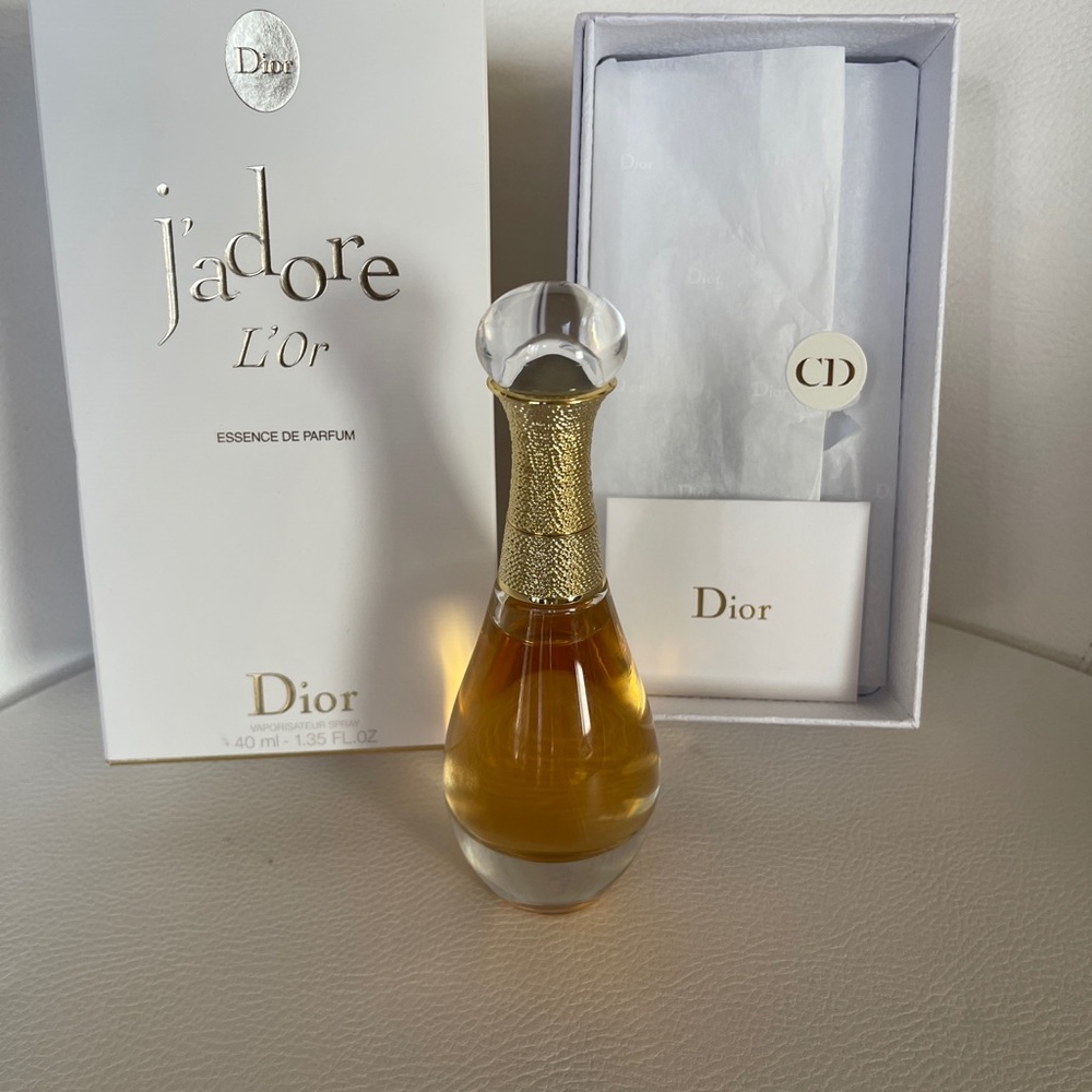 J’ador L’Or Essence De Parfum by Christian Dior